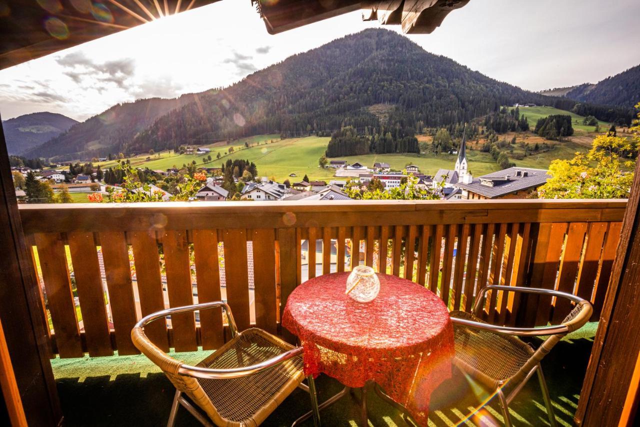 Hotel Haus Farmer Sankt Martin am Tennengebirge Zewnętrze zdjęcie